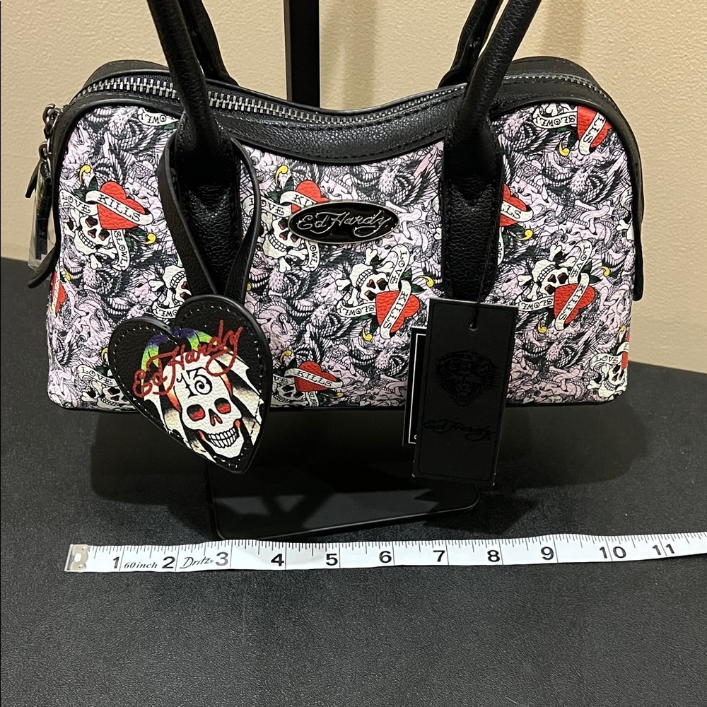 Ed Hardy | Skull & Heart Mini Satchel w/ Bag Charm Credit card - Picture 7 of 13